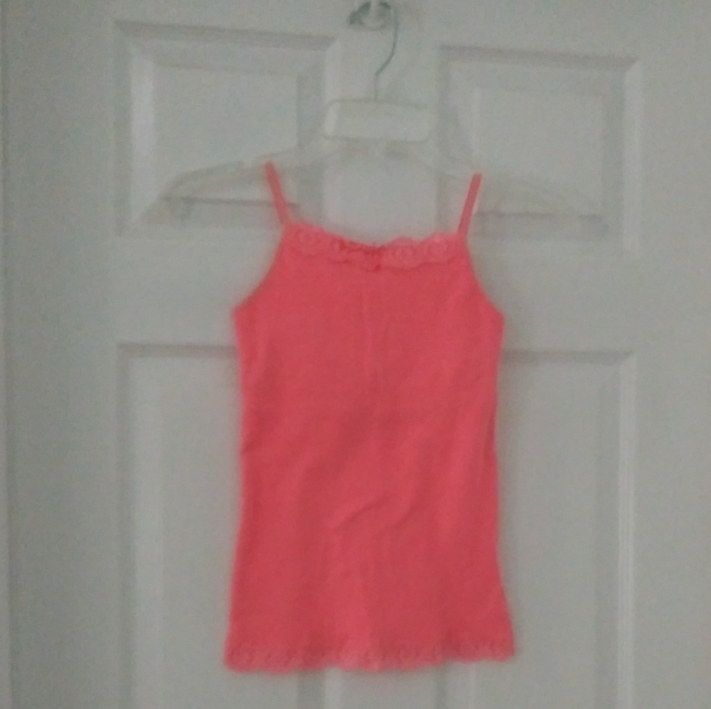 💜Girls slighty neon orange camisole.